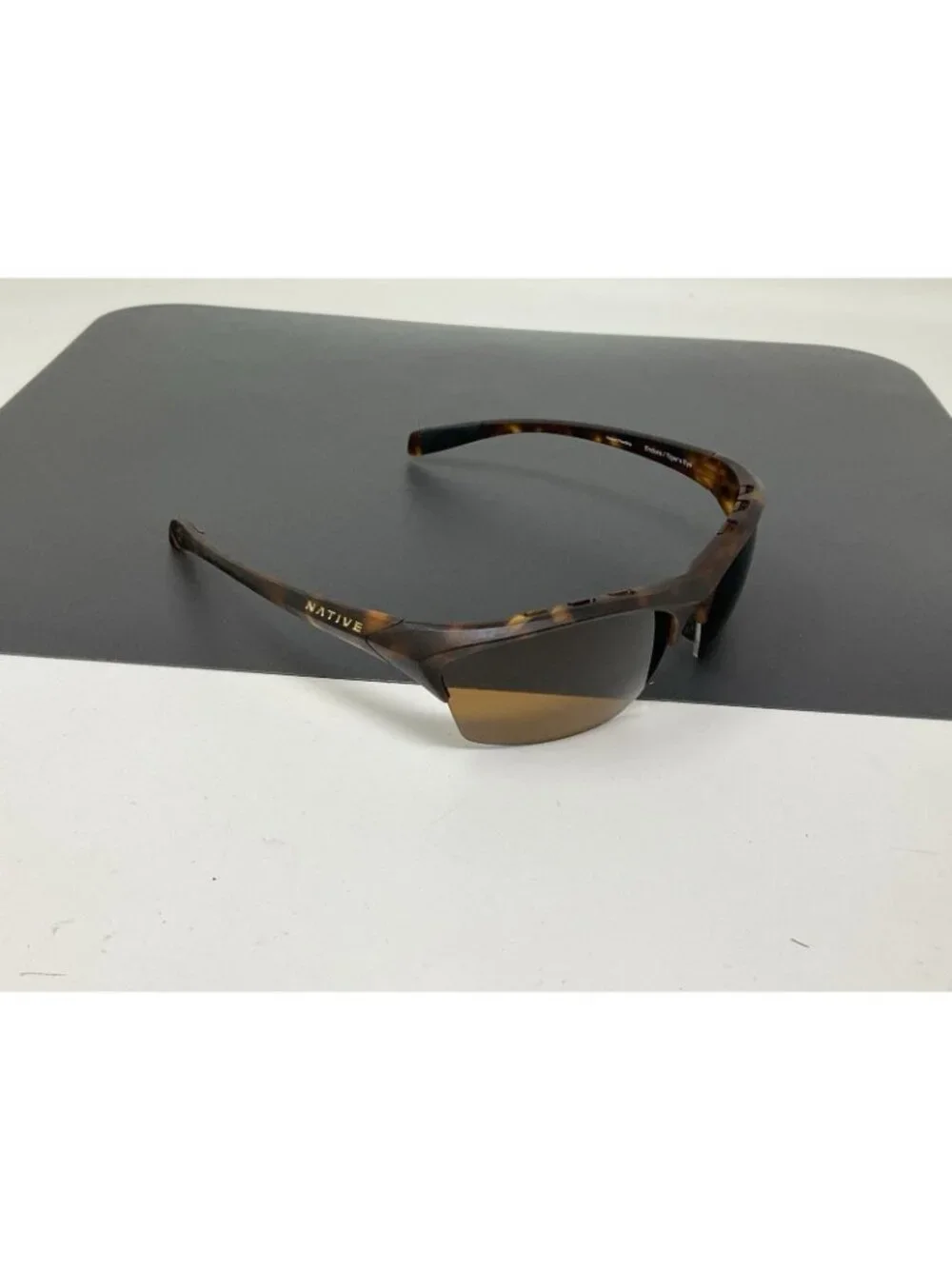 Native Endura Tigers Eye  Men’s Sunglasses Wrap Polarized UV Tortoise